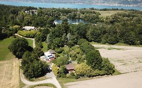Rhone Cottage 4
